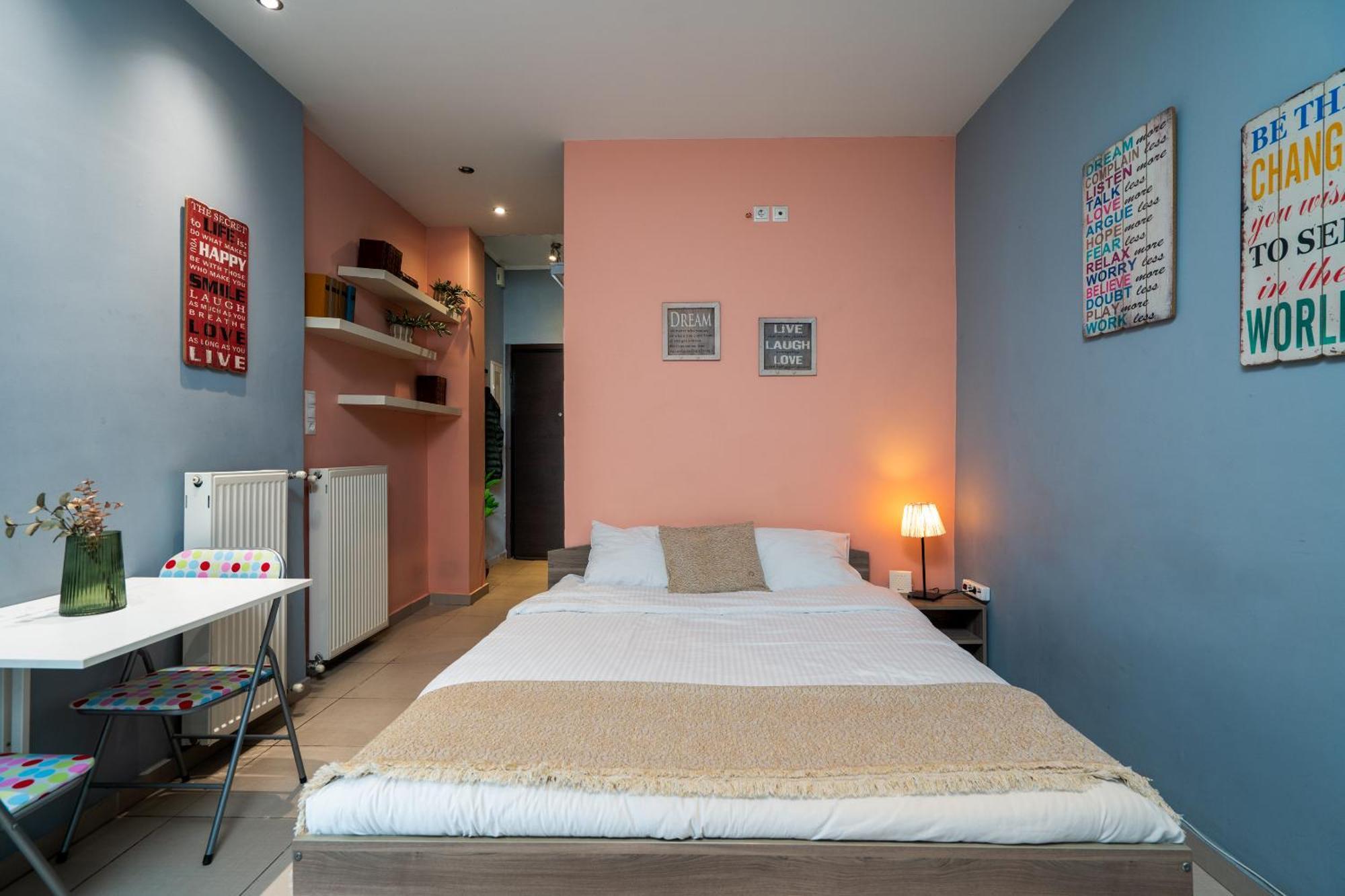 Ideally Located Apartment In Central Athens Atenas Exterior foto